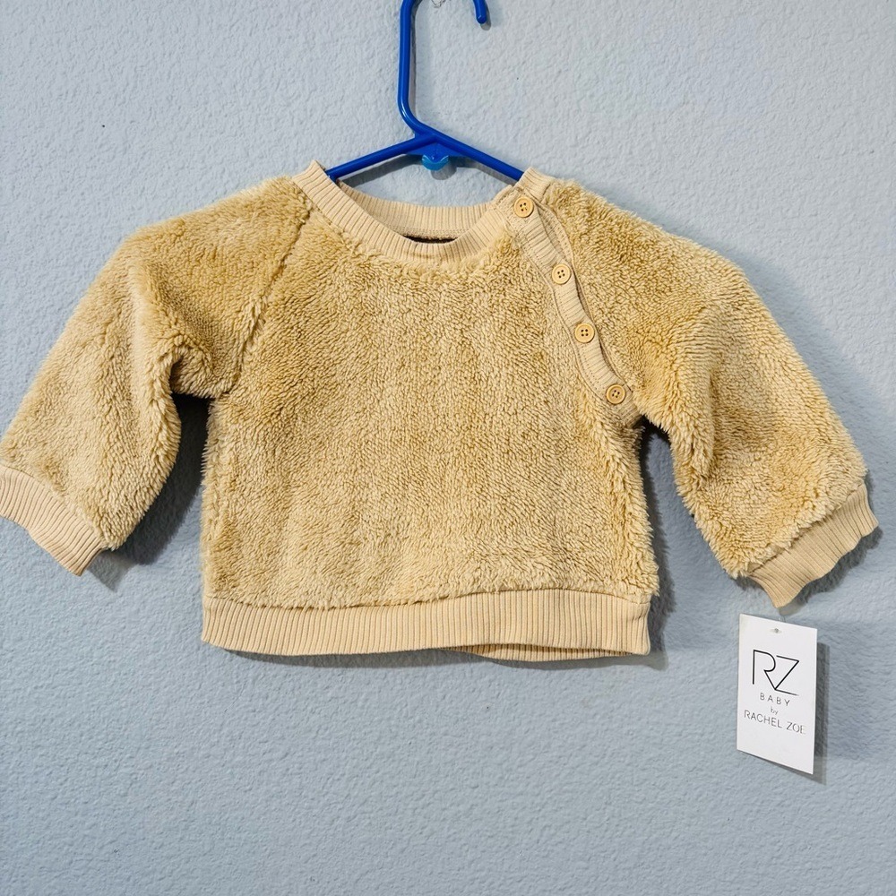 Rachel‎ Zoe Baby Fuzzy Sherpa Button Shoulder Sweater Tan 18 Months